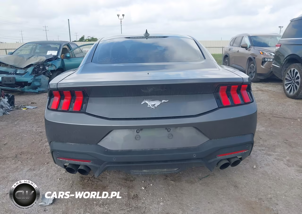 2024 Ford Mustang Ecoboost Premium Fastback VIN:1FA6P8THXR5121288 - 17
