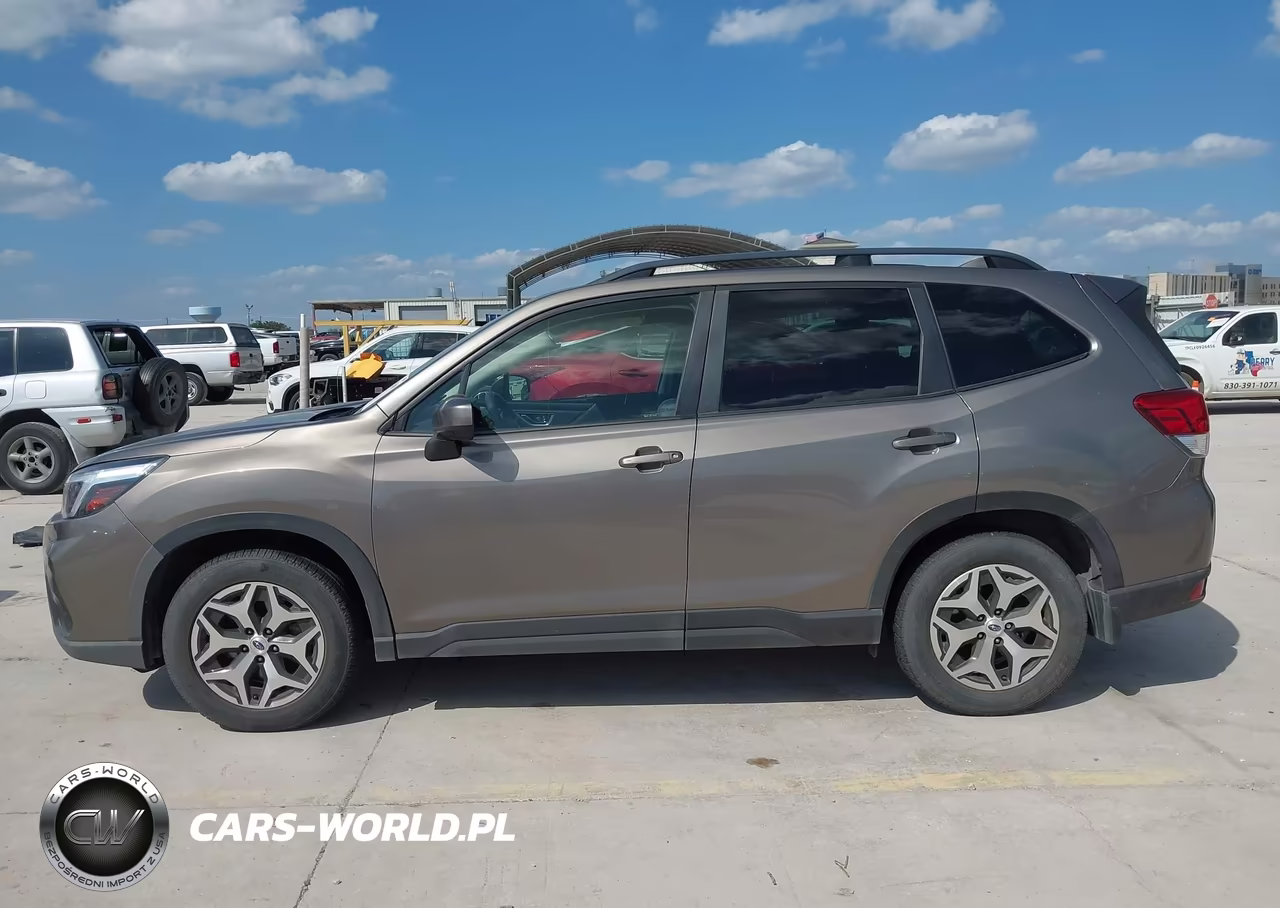 2021 Subaru Forester Premium VIN:JF2SKAJC2MH526267 - 14