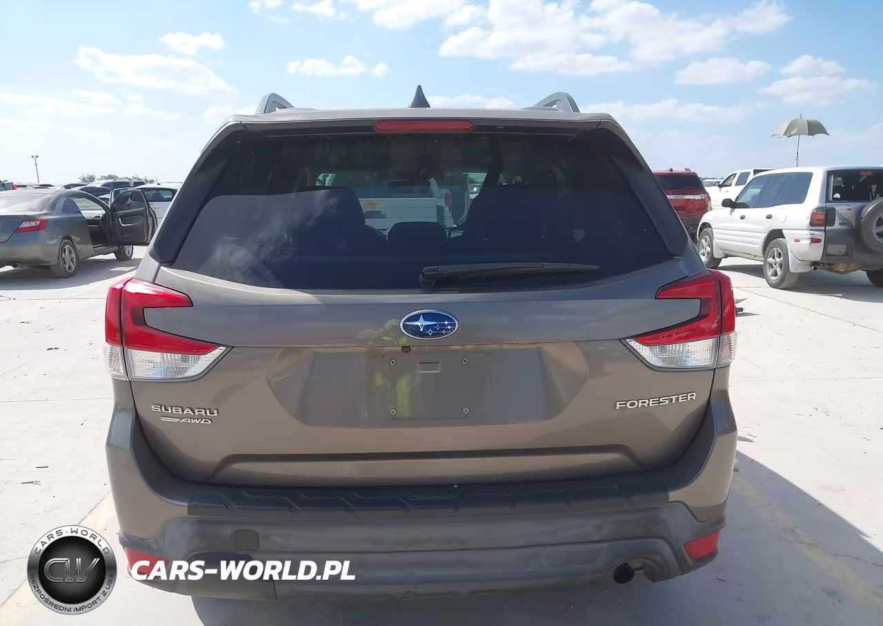 2021 Subaru Forester Premium VIN:JF2SKAJC2MH526267 - 16