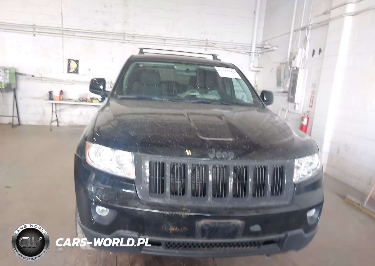 2013 Jeep Grand Cherokee Laredo VIN:1C4RJFAG3DC633275 - 12