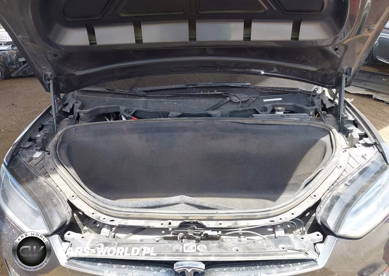 2018 Tesla Model X 100D-75D-P100D VIN:5YJXCBE27JF102233 - 10