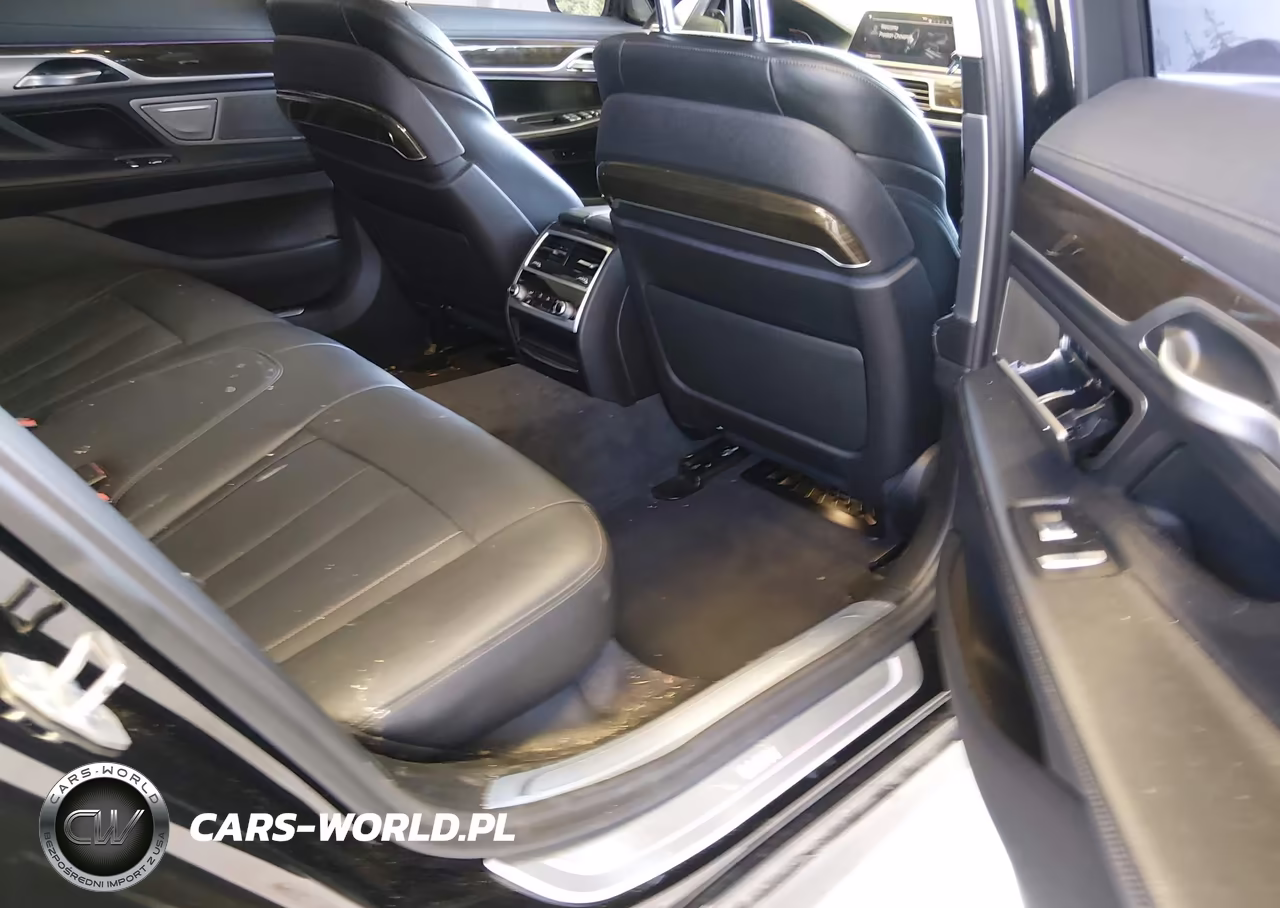 2020 BMW 740I xDrive VIN:WBA7T4C05LCD40448 - 8