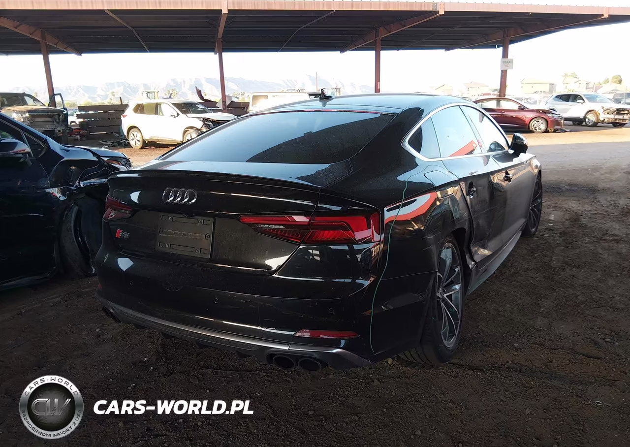 2018 Audi S5 3.0T Premium Plus VIN:WAUC4CF51JA057726 - 4