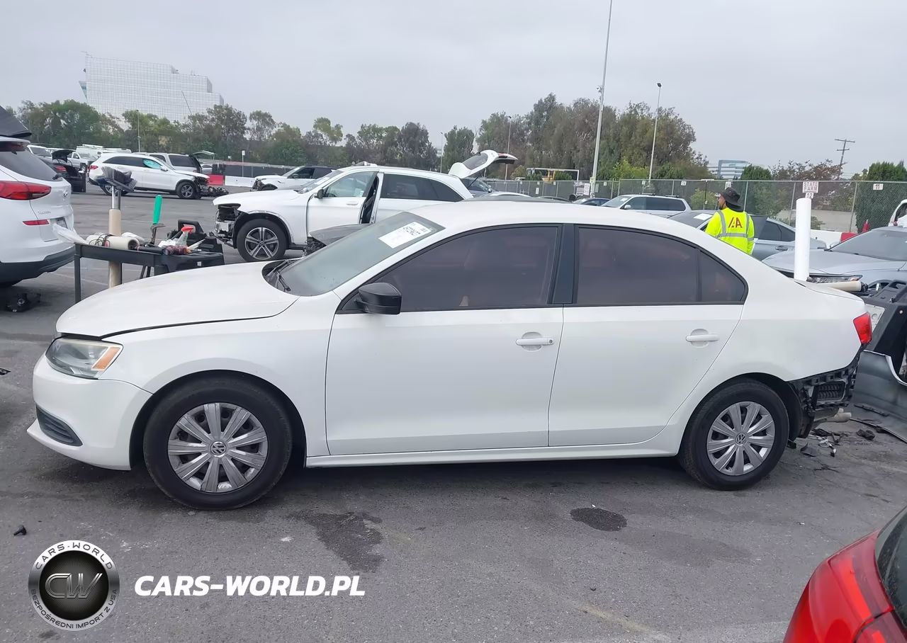 2012 Volkswagen Jetta 2.0L S VIN:3VW2K7AJ1CM379222 - 15