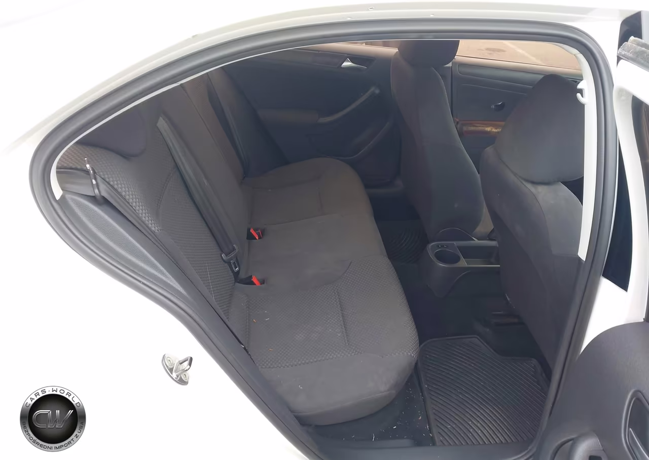 2012 Volkswagen Jetta 2.0L S VIN:3VW2K7AJ1CM379222 - 8