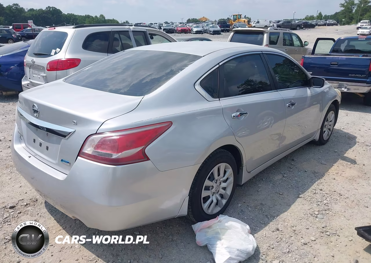 2013 Nissan Altima 2.5 S VIN:1N4AL3AP8DC219937 - 4