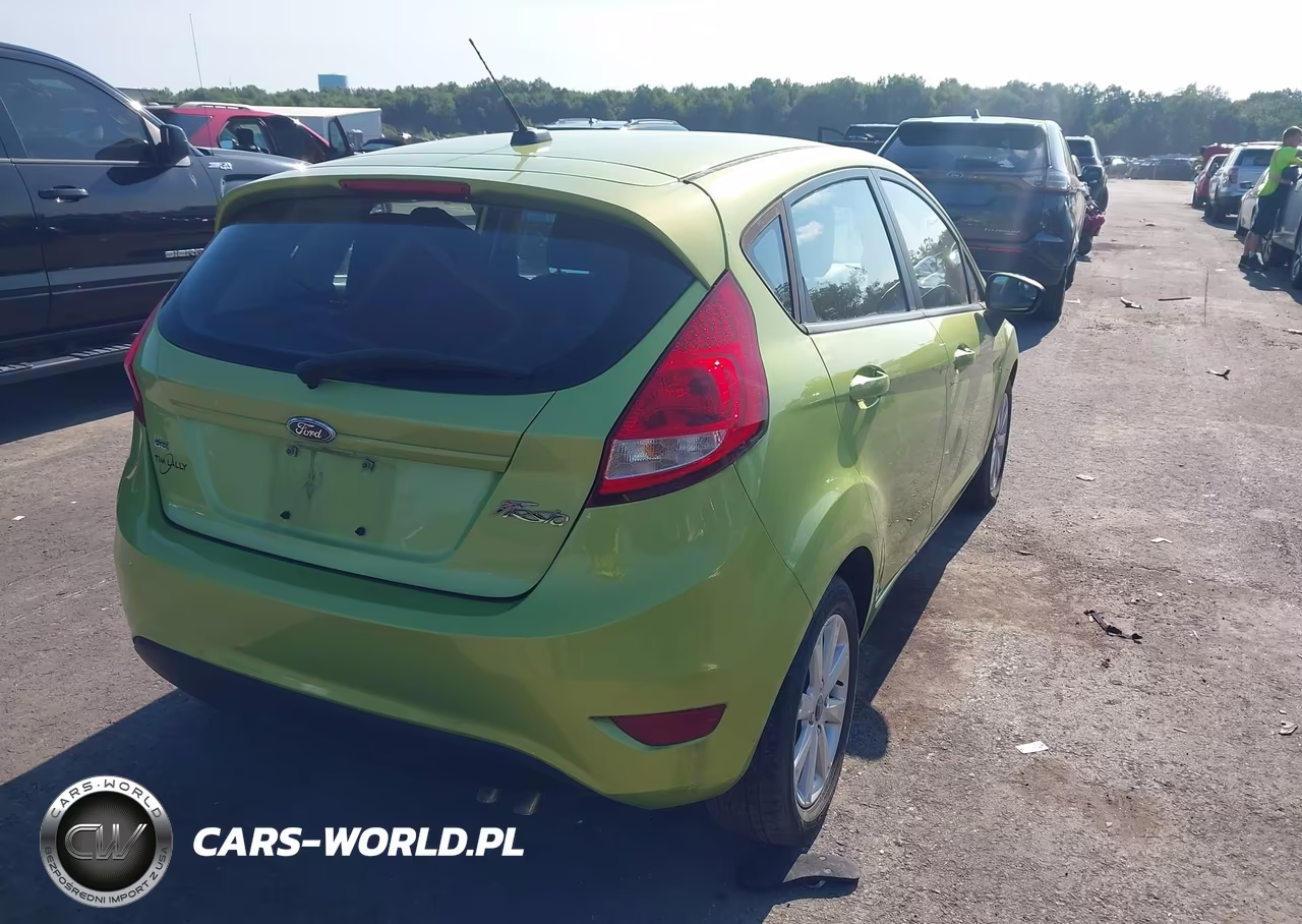 2011 Ford Fiesta Se VIN:3FADP4EJ9BM147932 - 4
