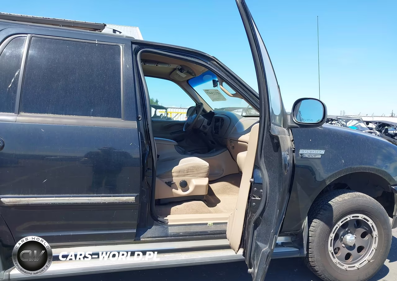 1997 Ford Expedition Eddie Bauer-Xlt VIN:1FMFU18L8VLB91025 - 5