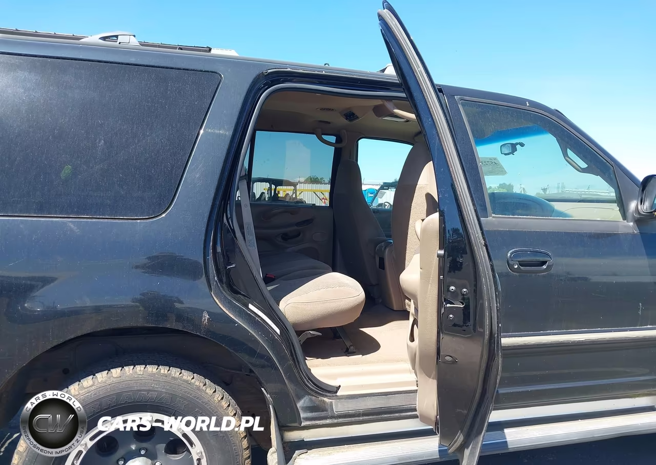 1997 Ford Expedition Eddie Bauer-Xlt VIN:1FMFU18L8VLB91025 - 8