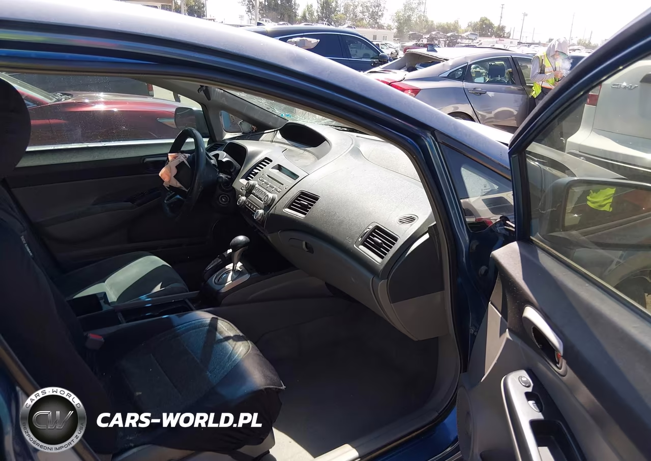 2009 Honda Civic Lx VIN:2HGFA16539H504343 - 5