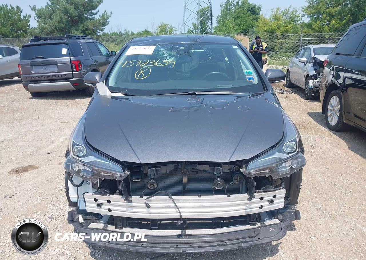 2019 Toyota Prius Limited VIN:JTDKARFUXK3097326 - 12