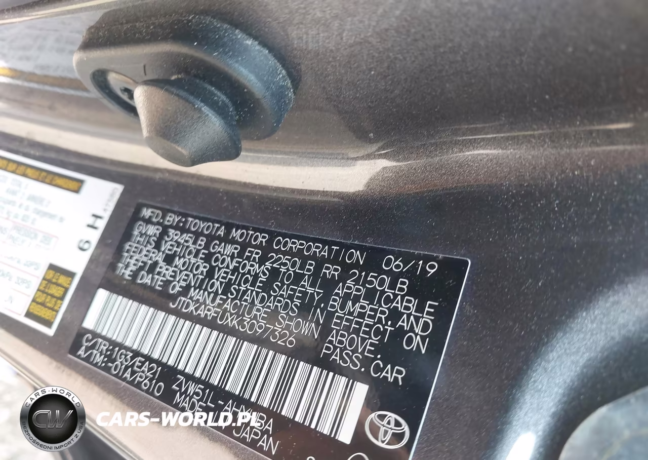 2019 Toyota Prius Limited VIN:JTDKARFUXK3097326 - 9