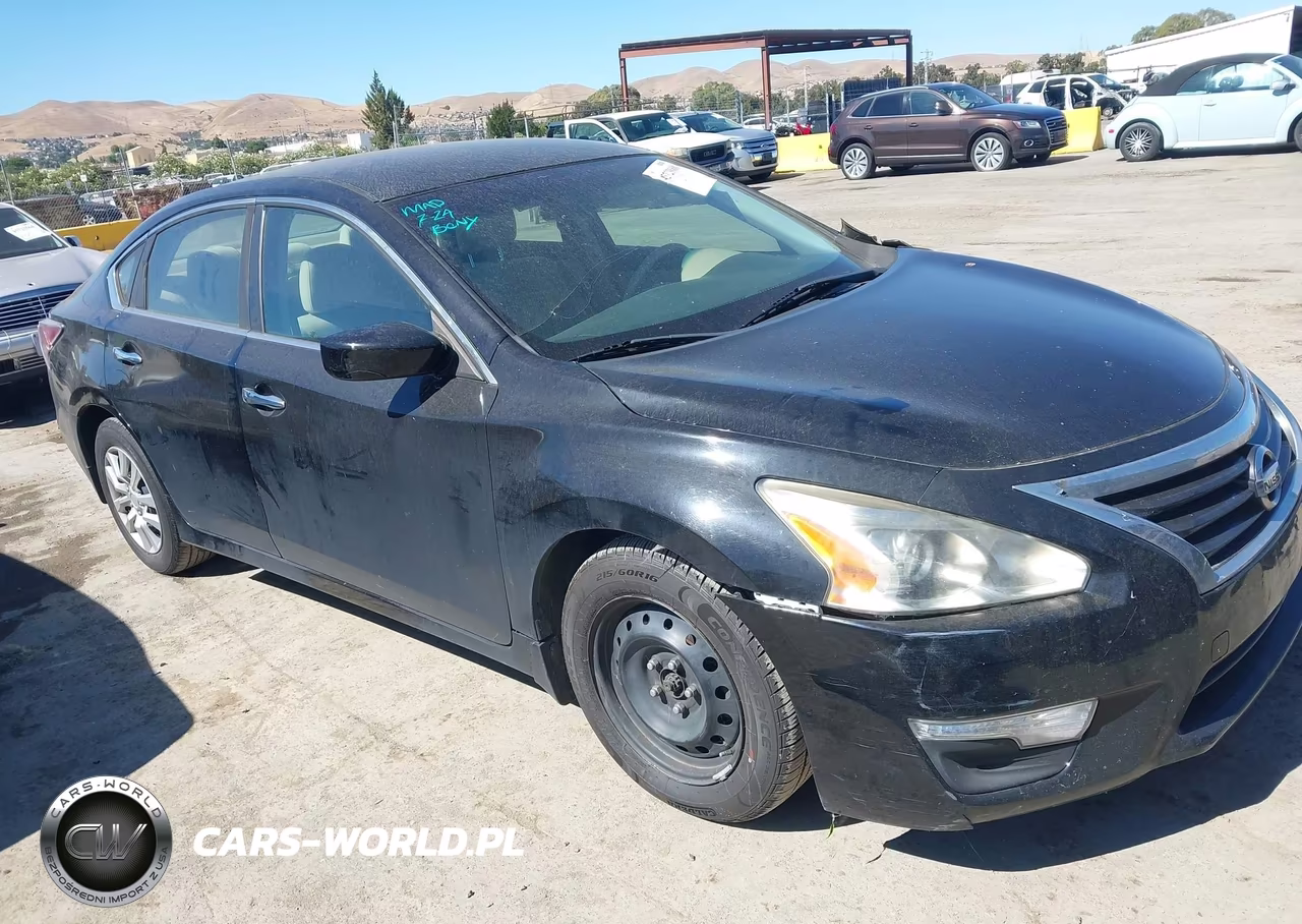 2014 Nissan Altima 2.5 S VIN:1N4AL3AP7EN220390 - 1
