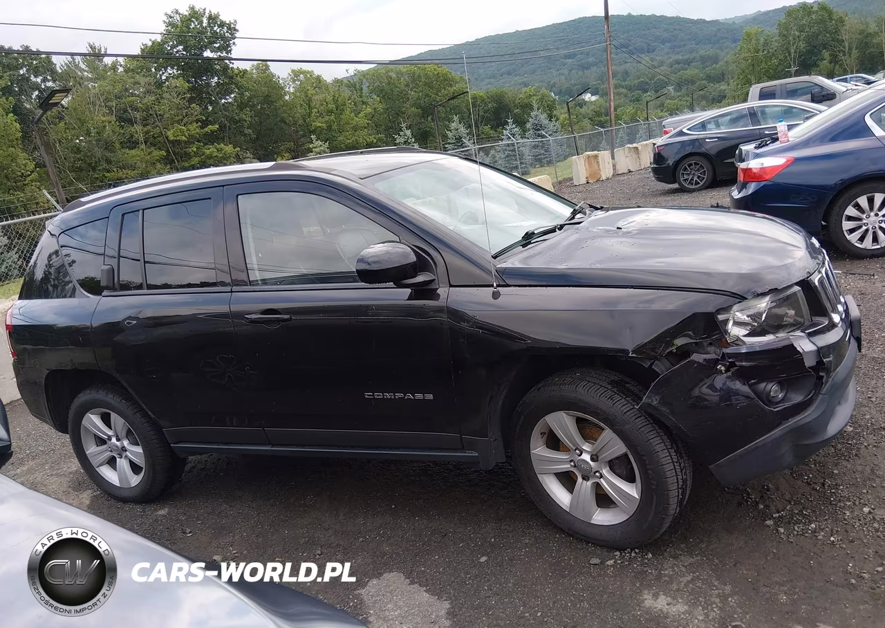 2016 Jeep Compass Latitude VIN:1C4NJDEB3GD782298 - 13