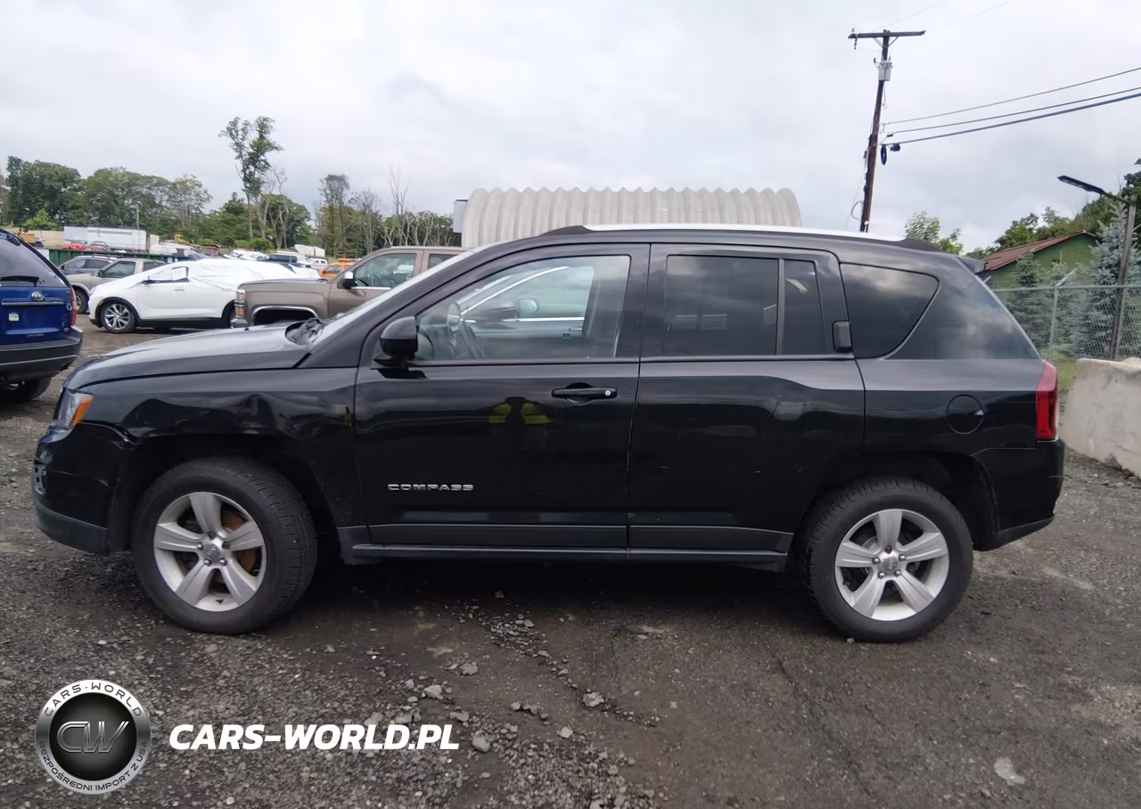 2016 Jeep Compass Latitude VIN:1C4NJDEB3GD782298 - 14