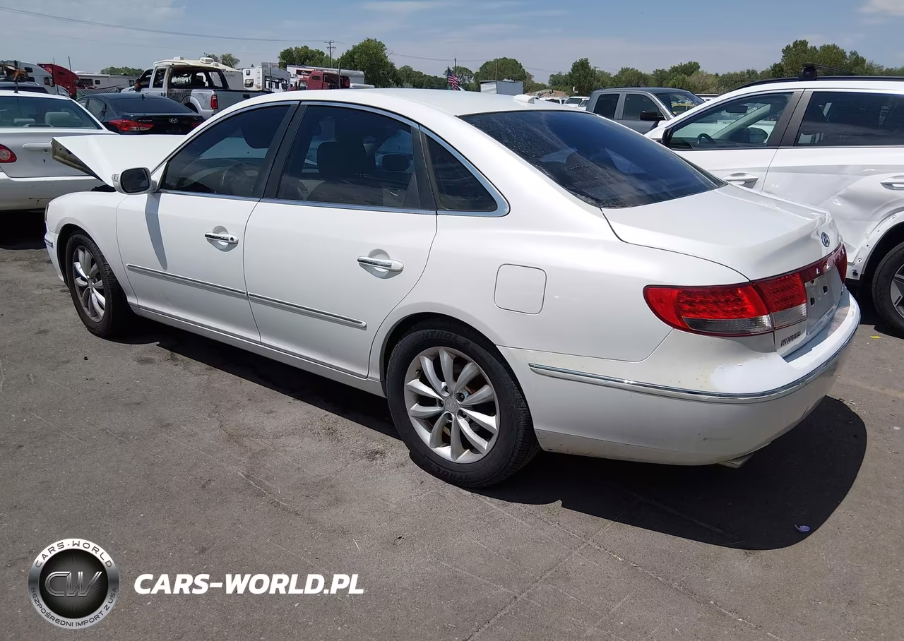 2008 Hyundai Azera Limited VIN:KMHFC46F28A332186 - 3