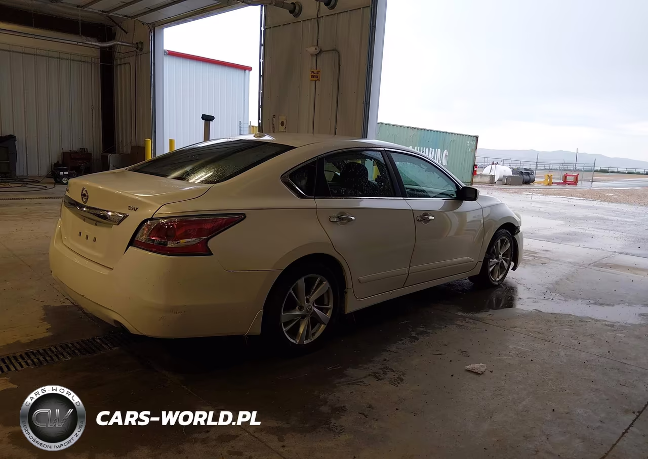 2015 Nissan Altima 2.5 Sv VIN:1N4AL3AP3FC181973 - 4