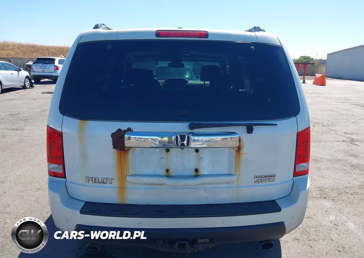 2011 Honda Pilot Touring VIN:5FNYF4H90BB024878 - 16