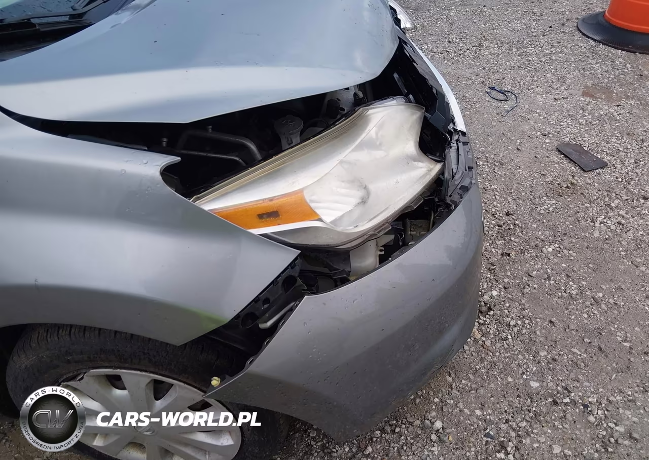 2015 Nissan Versa Note S (Sr)-S Plus-Sl-Sr-Sv VIN:3N1CE2CP4FL390960 - 15