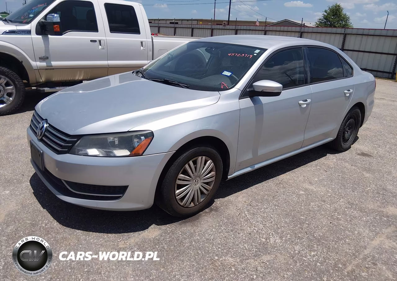 2014 Volkswagen Passat 1.8T S VIN:1VWAS7A35EC118421 - 2