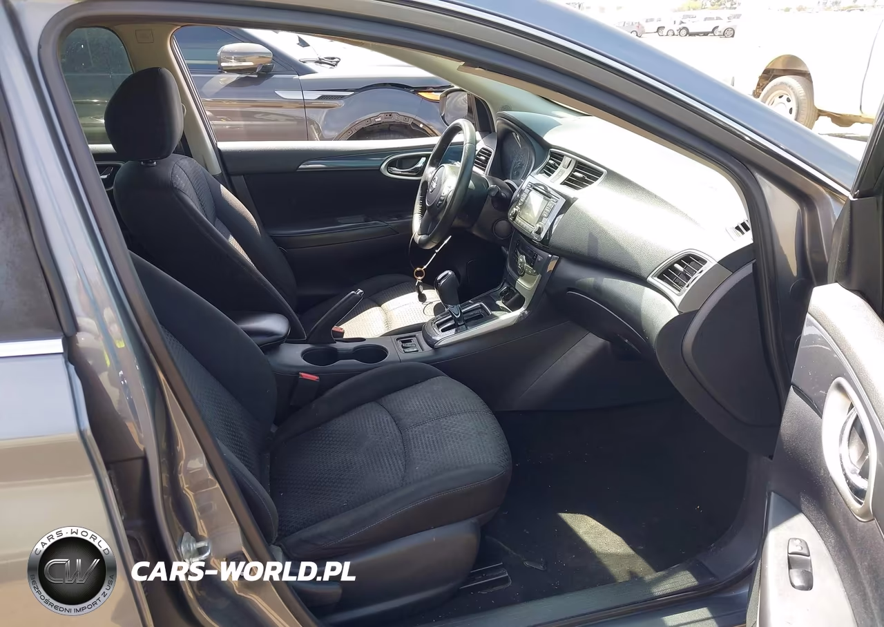 2018 Nissan Sentra Sr VIN:3N1AB7AP3JY238549 - 5