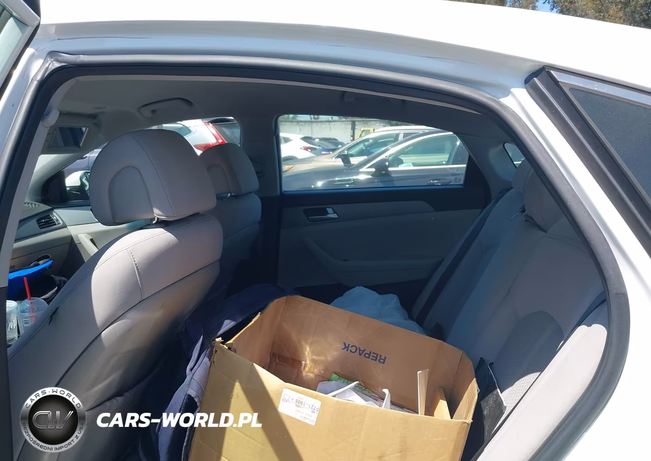 2017 Hyundai Sonata Eco VIN:5NPE24AA7HH527496 - 17