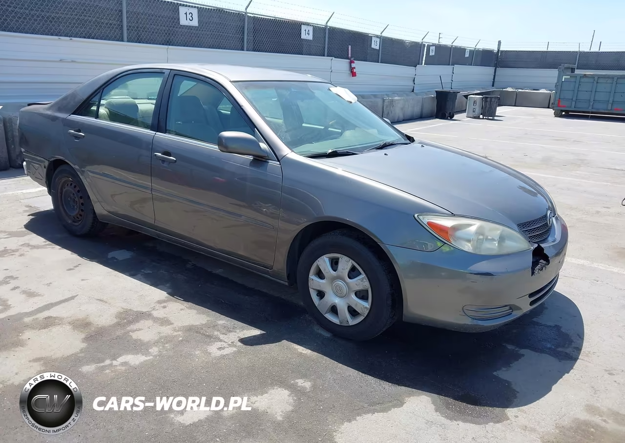 2002 Toyota Camry Le – zdjęcie 1 z 12