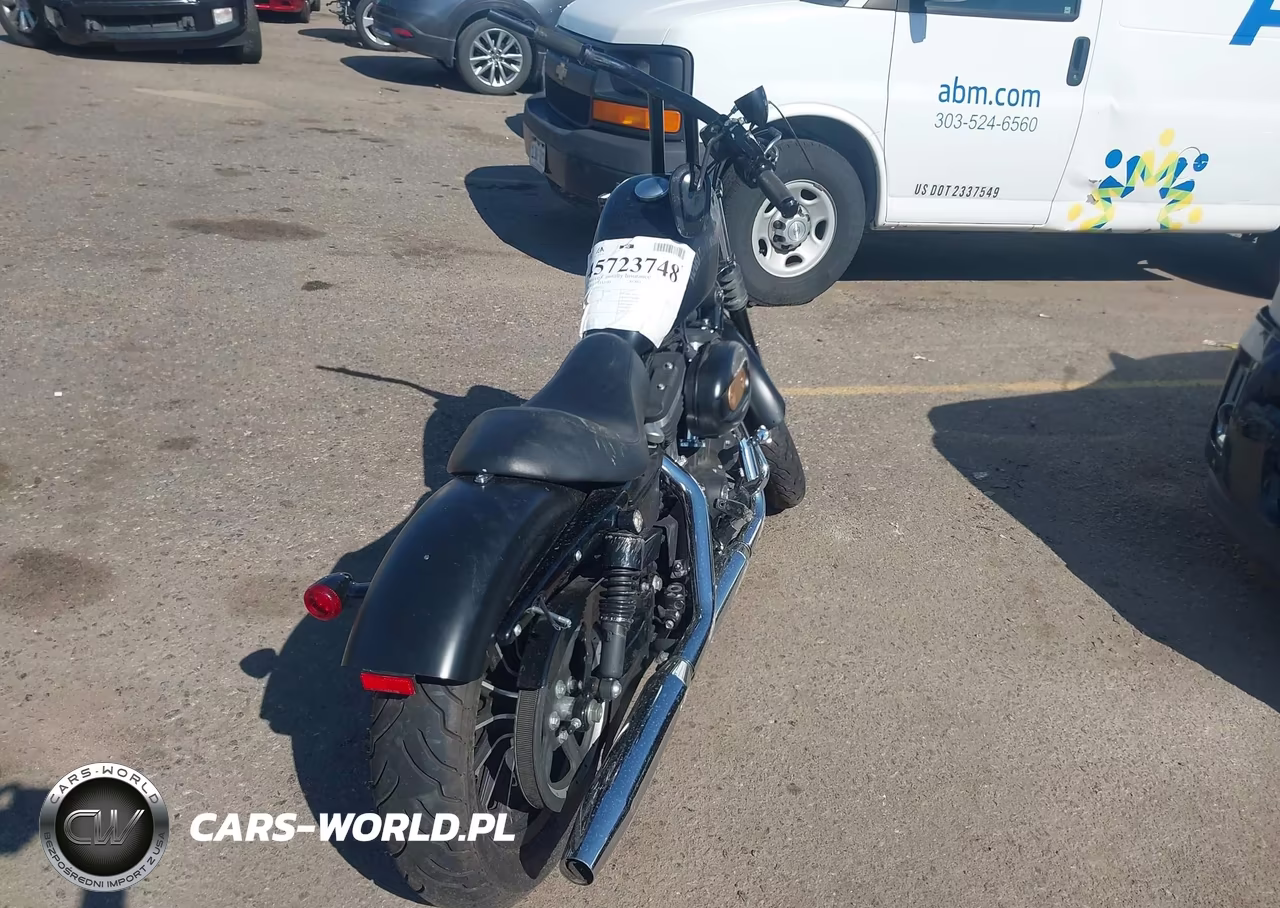 2014 Harley-Davidson Xl883 Iron 883 VIN:1HD4LE21XEC414502 - 4