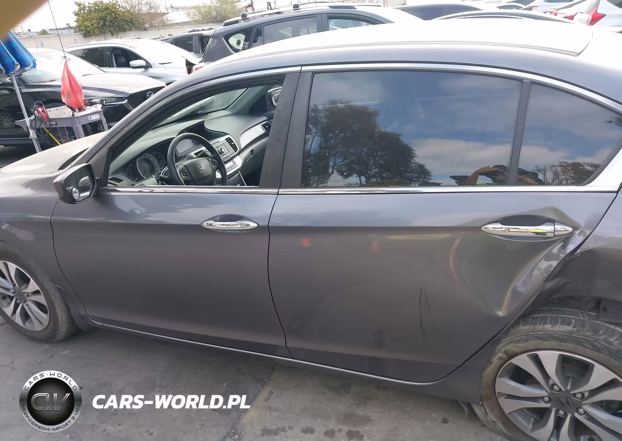 2013 Honda Accord Lx VIN:1HGCR2F32DA067555 - 15