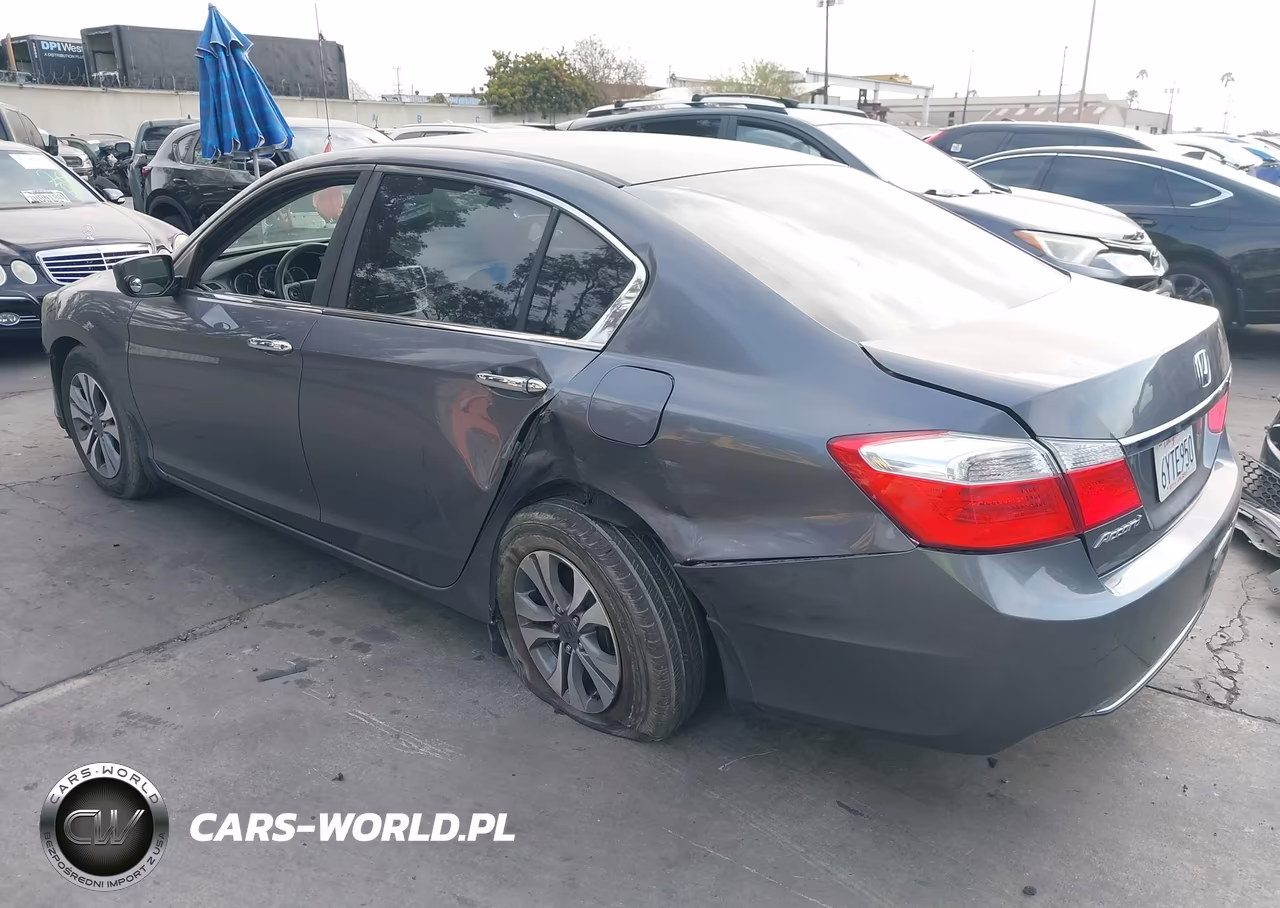 2013 Honda Accord Lx VIN:1HGCR2F32DA067555 - 3