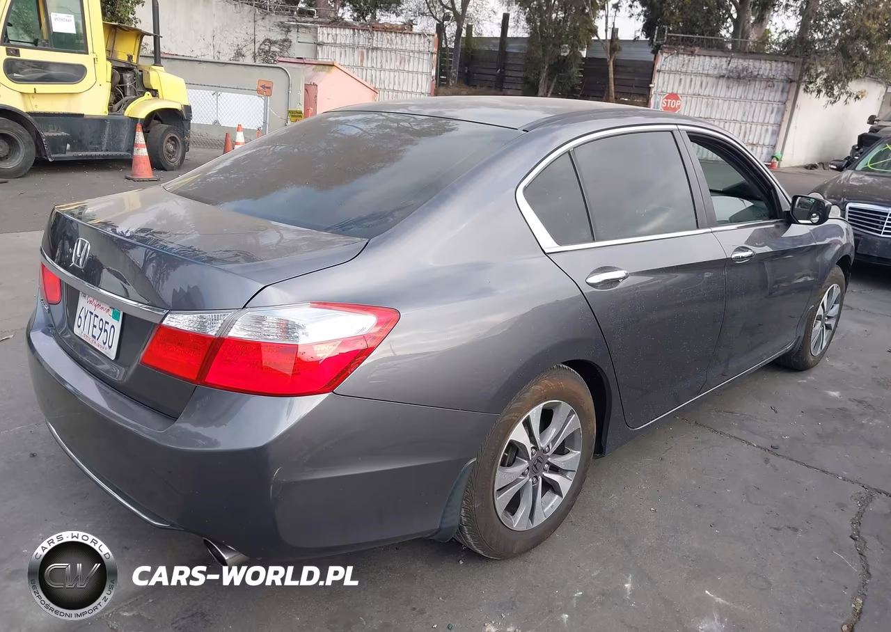 2013 Honda Accord Lx VIN:1HGCR2F32DA067555 - 4