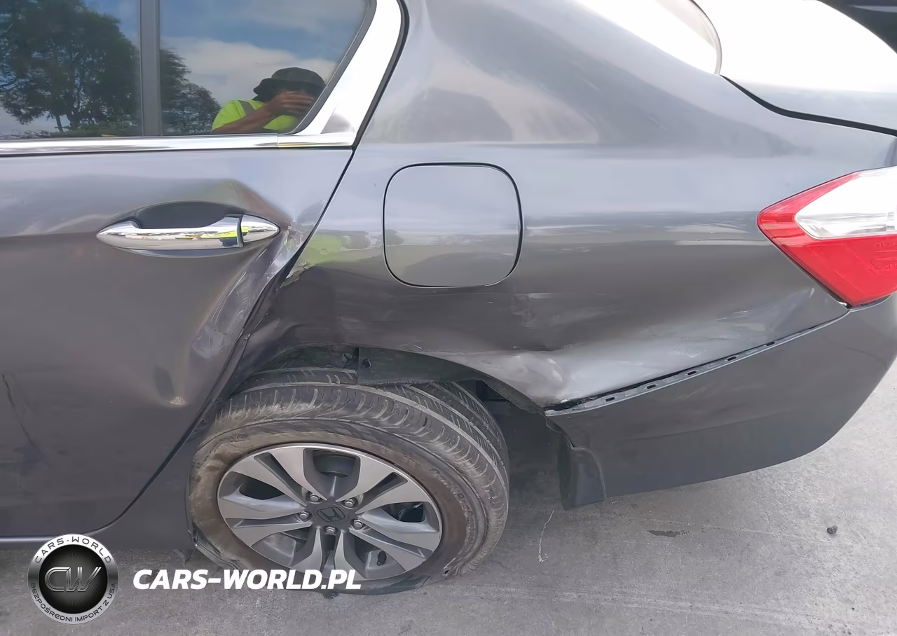 2013 Honda Accord Lx VIN:1HGCR2F32DA067555 - 6