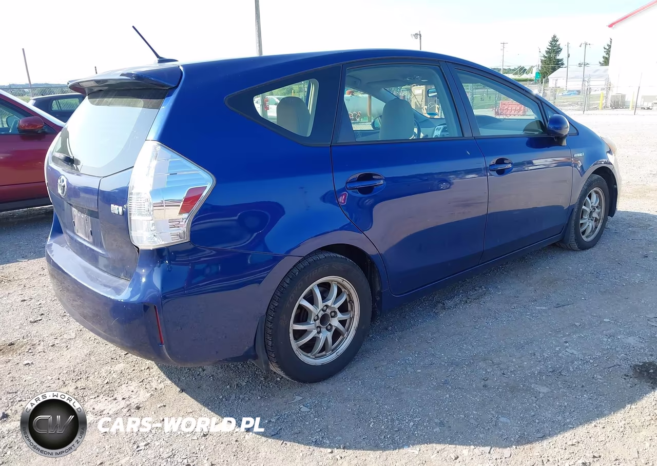 2012 Toyota Prius V Three VIN:JTDZN3EU8C3149300 - 4