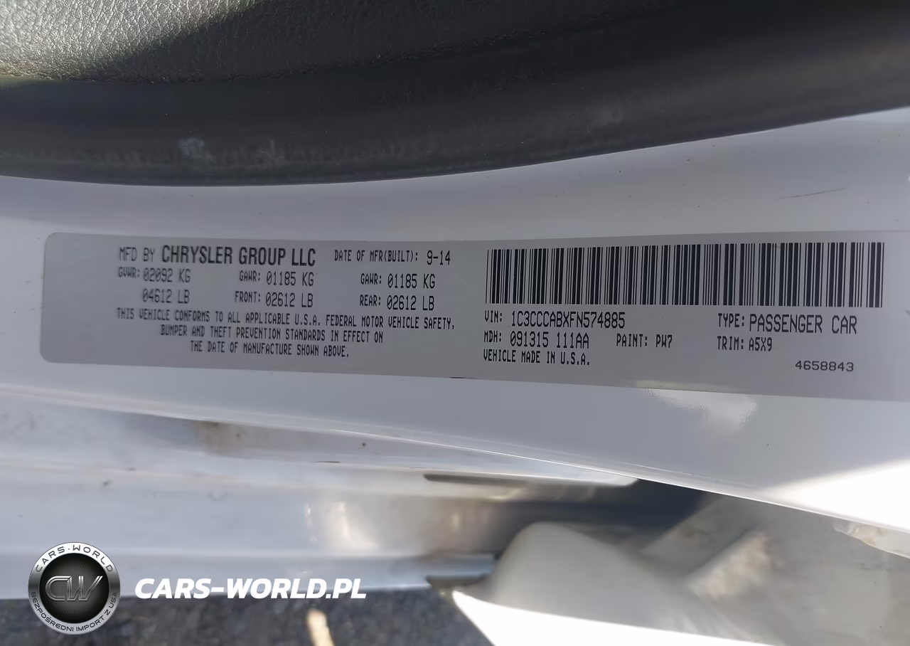 2015 Chrysler 200 Limited VIN:1C3CCCABXFN574885 - 9