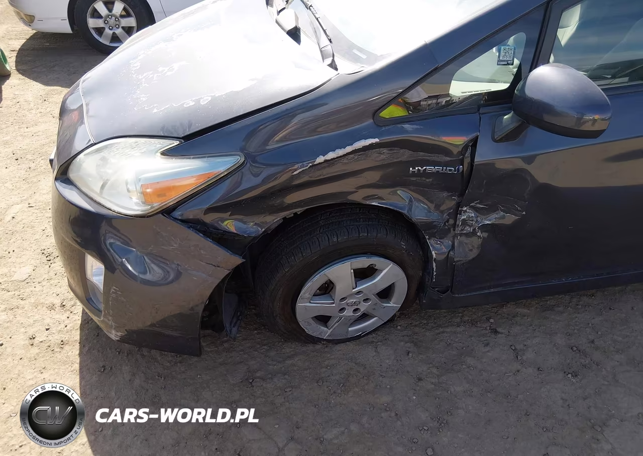 2011 Toyota Prius Two VIN:JTDKN3DU7B1478017 - 6