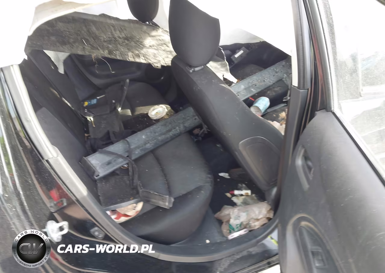 MITSUBISHI MIRAGE ES VIN:ML32AUHJ4MH008557 - 8
