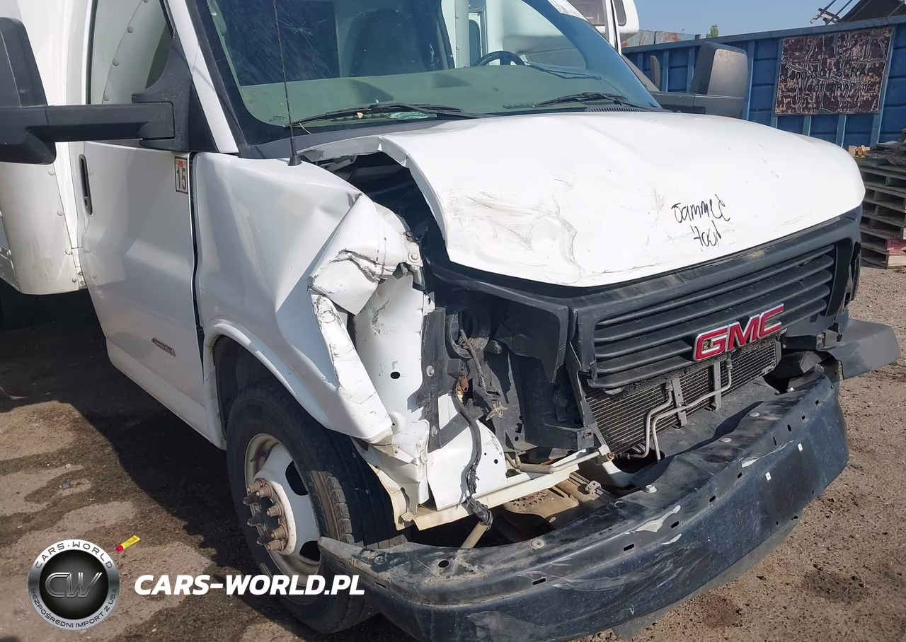 2014 GMC Savana Cutaway 4500 VIN:1GD676CG3E1102150 - 12