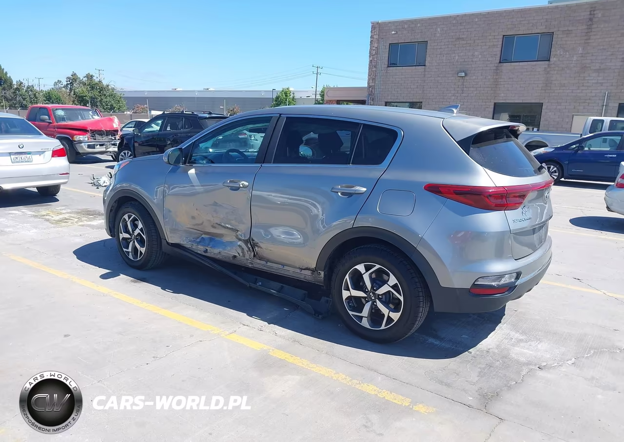 2020 Kia Sportage Lx VIN:KNDPM3AC2L7701213 - 3