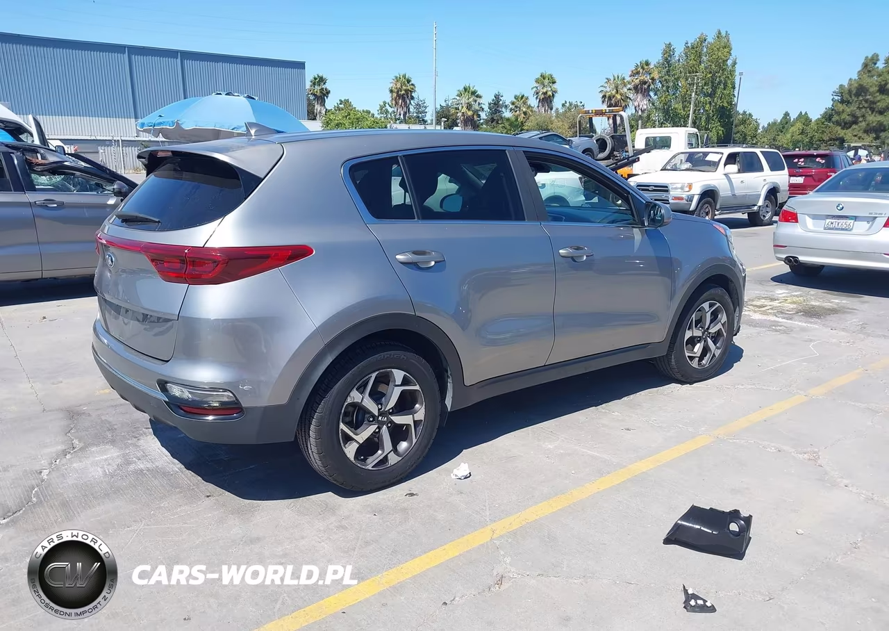 2020 Kia Sportage Lx VIN:KNDPM3AC2L7701213 - 4