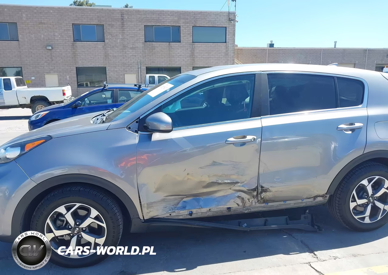 2020 Kia Sportage Lx VIN:KNDPM3AC2L7701213 - 6