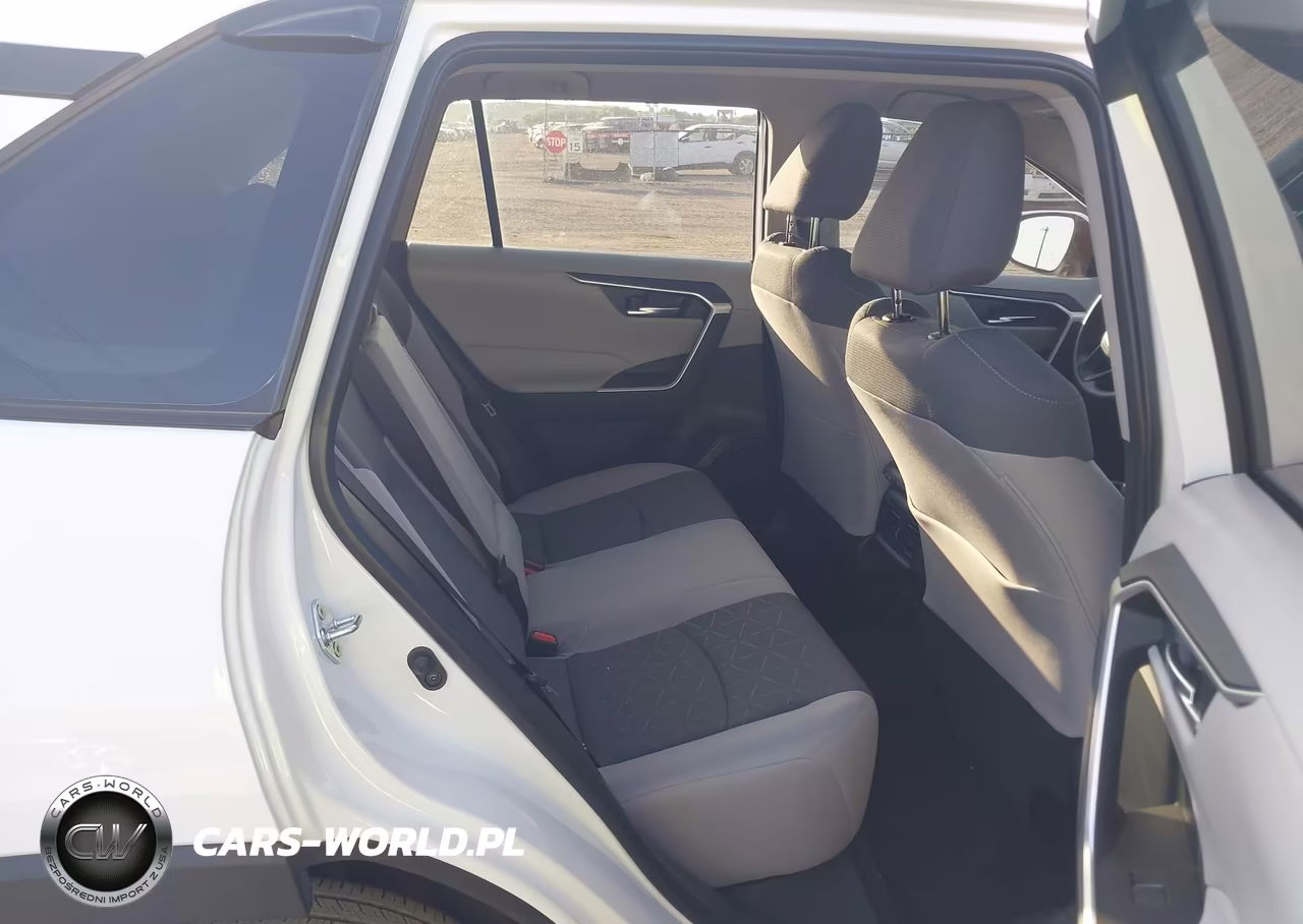 2025 Toyota Rav4 Xle VIN:2T3W1RFVXSC327231 - 8