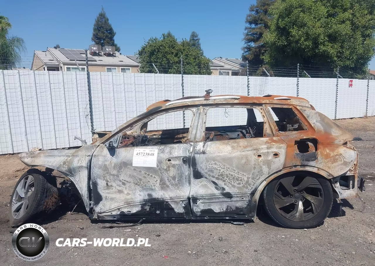 2025 Audi Q6 E-Tron Premium Plus Quattro VIN:WA124BGFXSA071782 - 13