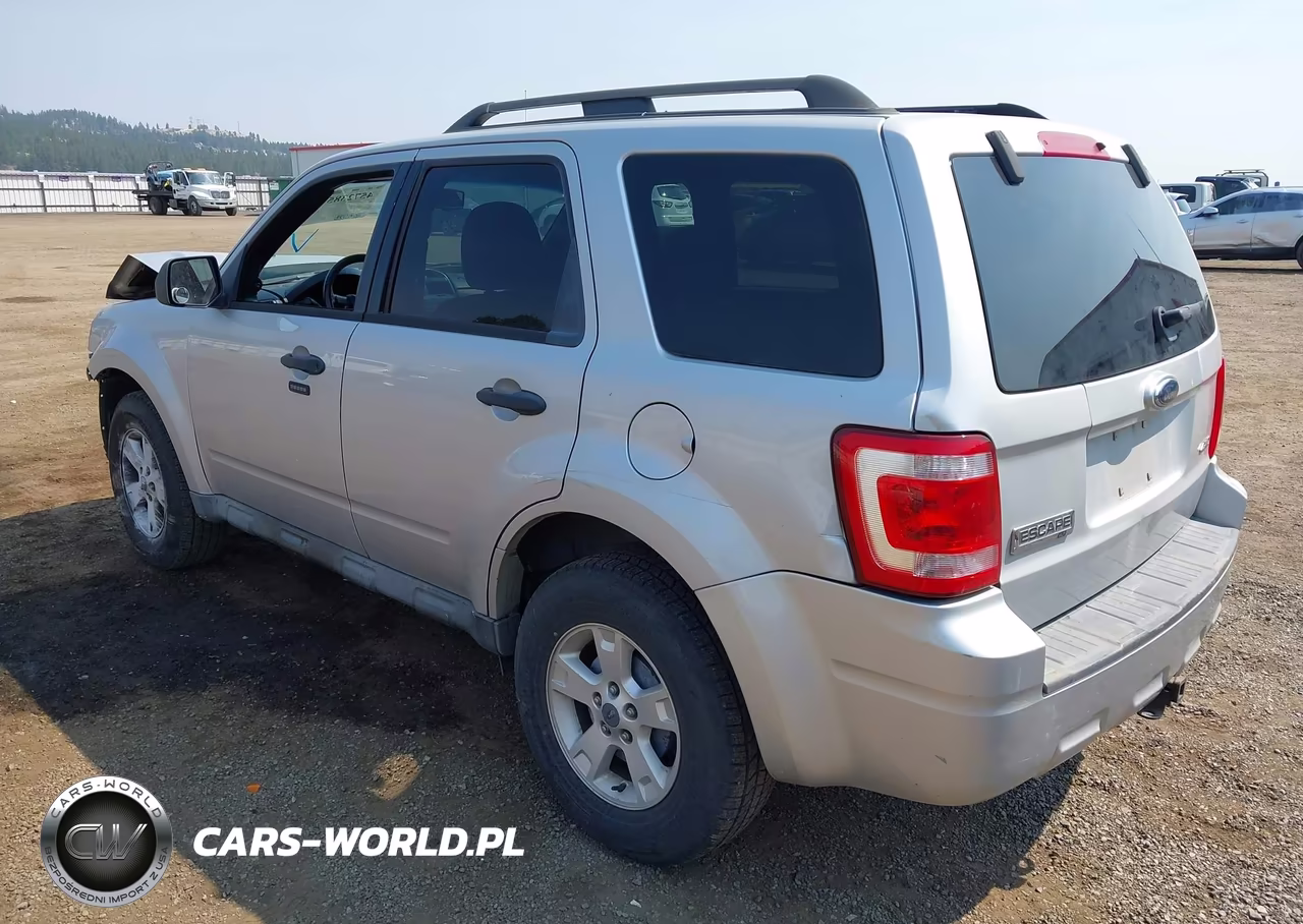 2009 Ford Escape Xlt VIN:1FMCU93G59KB69796 - 3