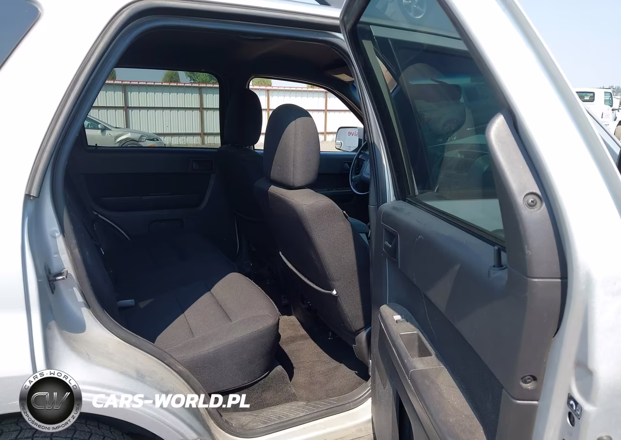 2009 Ford Escape Xlt VIN:1FMCU93G59KB69796 - 8