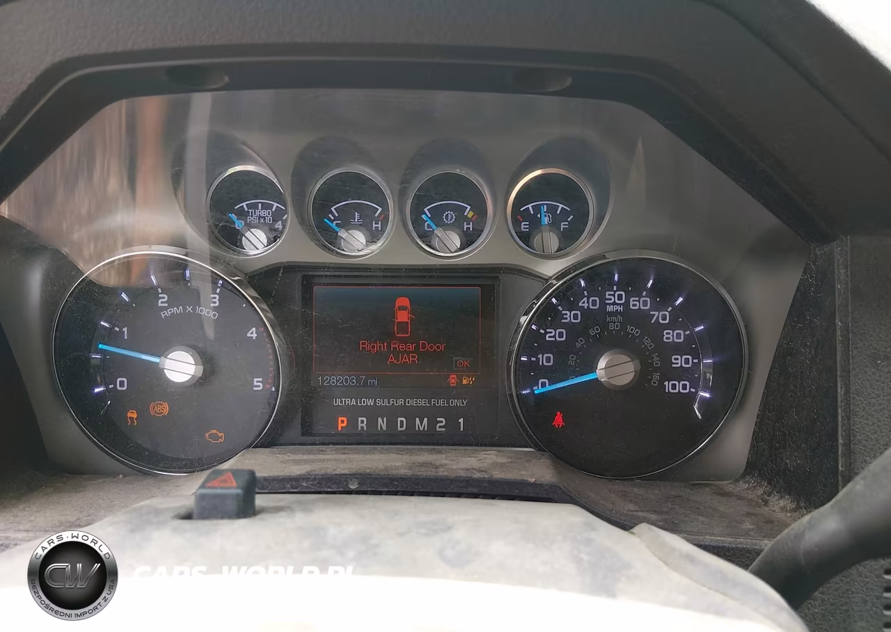 2011 Ford F-350 Lariat VIN:1FT8X3BT8BEC18295 - 5