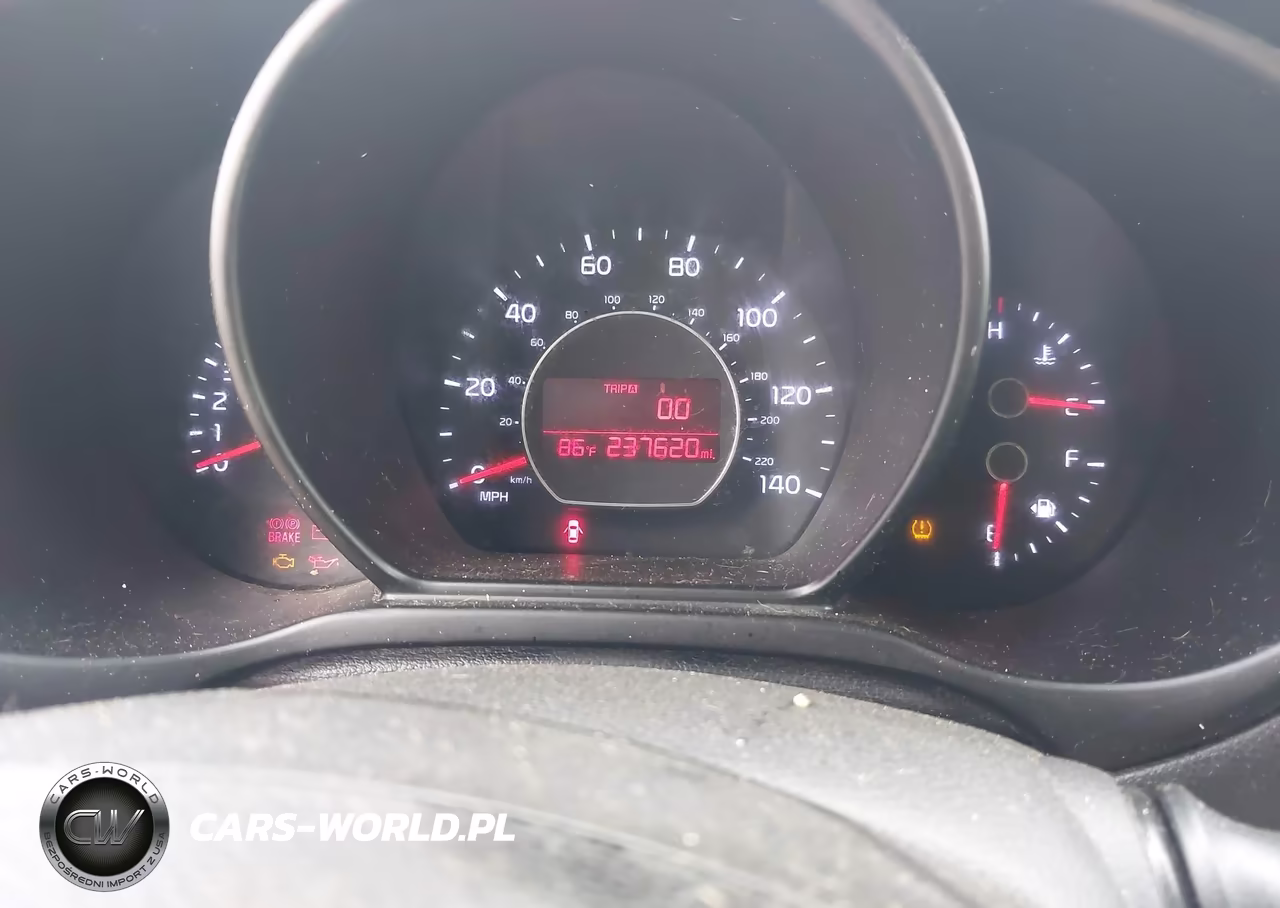 2014 Kia Soul VIN:KNDJN2A26E7043631 - 7