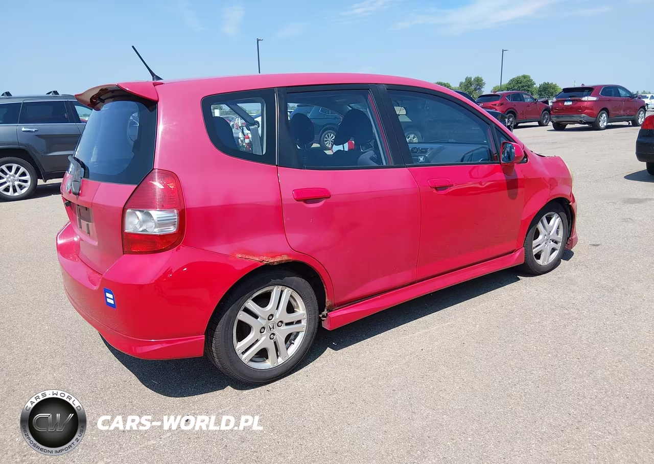 2008 Honda Fit Sport VIN:JHMGD38688S027474 - 4
