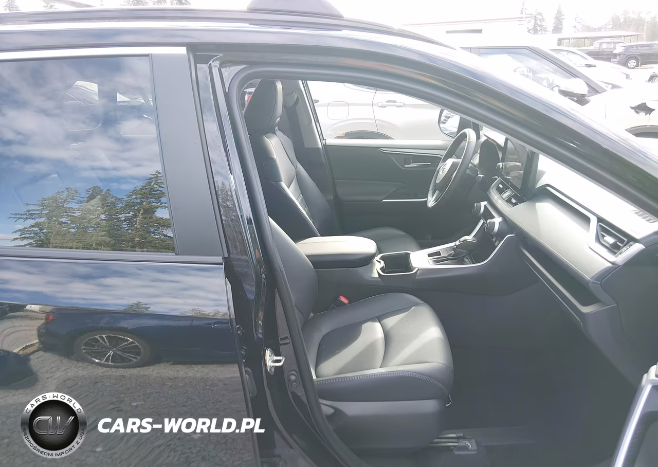 2025 Toyota Rav4 Xle Premium VIN:JTMA1RFV8SD117197 - 18