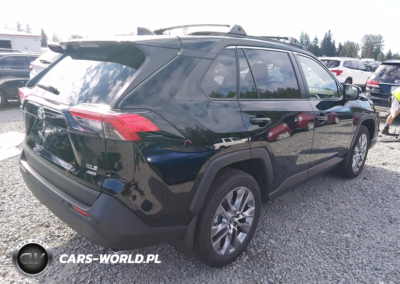 2025 Toyota Rav4 Xle Premium VIN:JTMA1RFV8SD117197 - 4