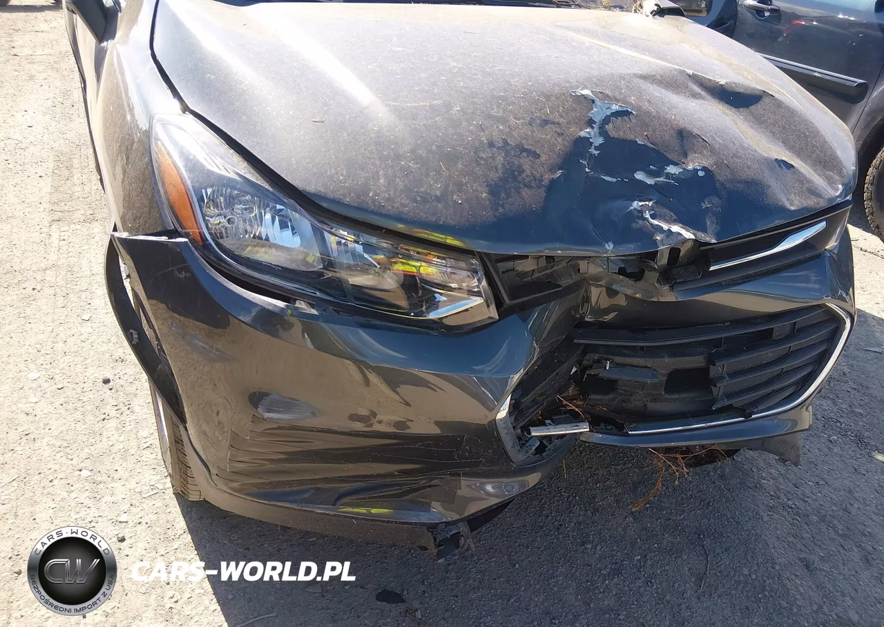 2020 Chevrolet Trax Awd Ls VIN:3GNCJNSB3LL273857 - 6